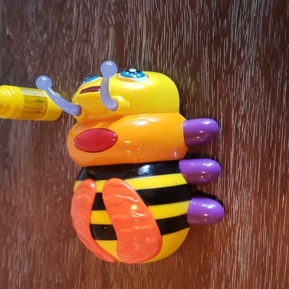 💖HP💖Vintage! SilverLit Motorized Flash Bugs Honey Bee Rare! Works! - Picture 3 of 12